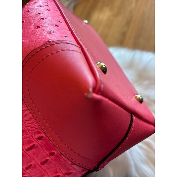 Pink Textured Handbag Ostrich Alligator With Gold Ring Accent shoulder purse PVC - Picture 11 of 16